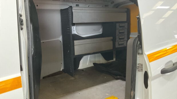 Ford Transit Connect 240 Base Tdci 8