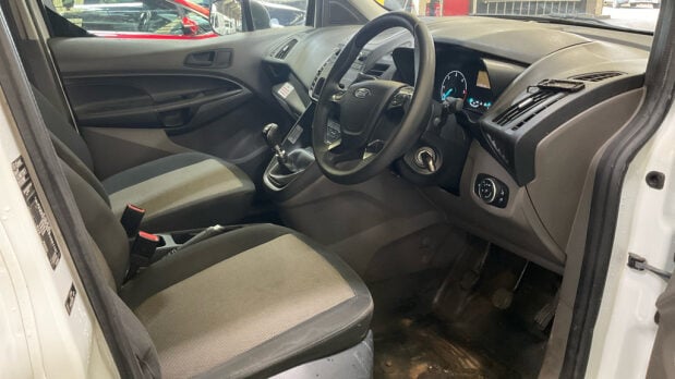 Ford Transit Connect 240 Base Tdci 9