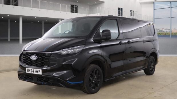 Ford Transit Custom 300 Sport L2H1 P/V Ecoblue 1