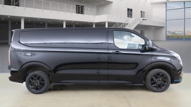 Ford Transit Custom 300 Sport L2H1 P/V Ecoblue 3