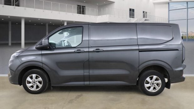 Ford Transit Custom 300 Limited L1H1 P/V Ecoblue 7