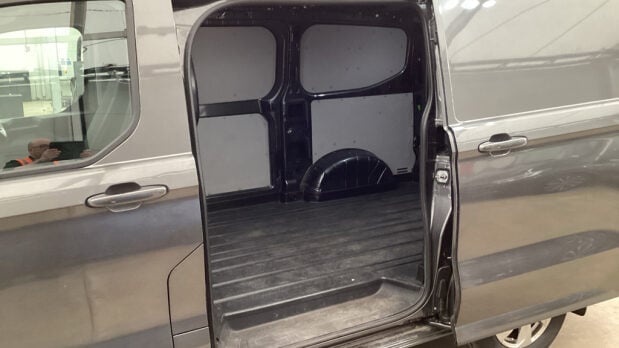 Ford Transit Custom 300 Limited L1H1 P/V Ecoblue 8