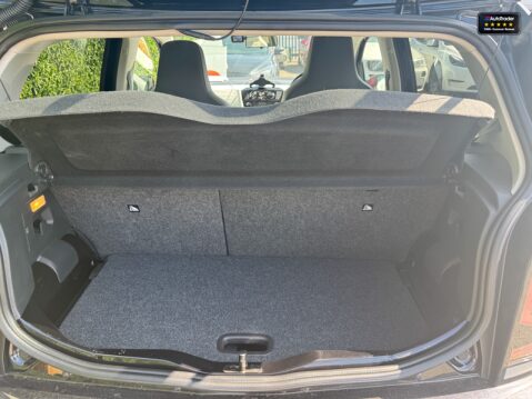 Volkswagen Up 1.0 up! beats Hatchback 5dr Petrol Manual Euro 6 (s/s) (75 ps) 7