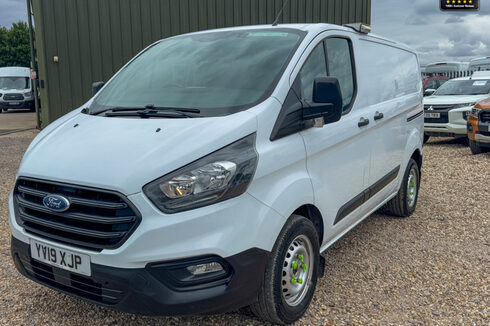 Ford Transit Custom SWB L1H1 Low Roof 320 Air Con Cruise Sensors EURO 6
