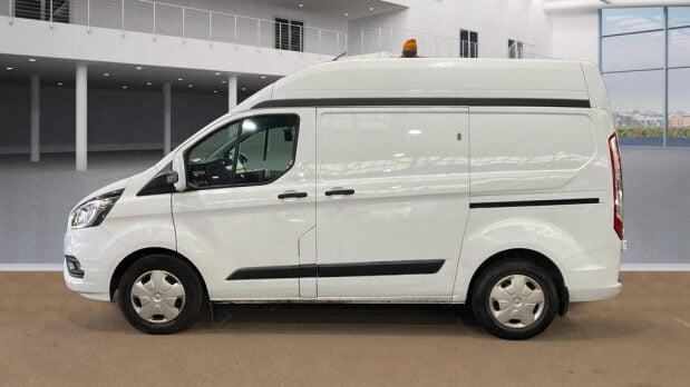 Ford Transit Custom SWB High Roof 300 Trend Air Con L1H2 EURO 6 6