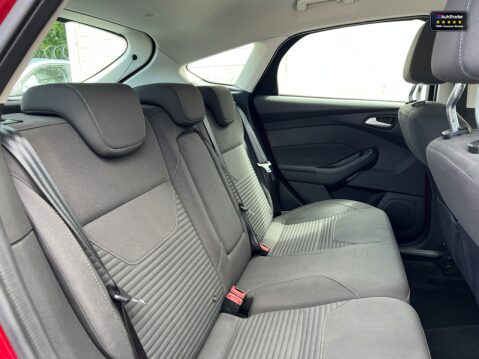 Ford Focus 1.0T EcoBoost Titanium Hatchback 5dr Petrol Manual Euro 6 (s/s) (125 ps) 11