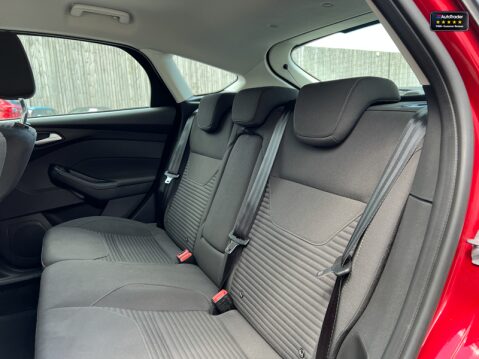 Ford Focus 1.0T EcoBoost Titanium Hatchback 5dr Petrol Manual Euro 6 (s/s) (125 ps) 13