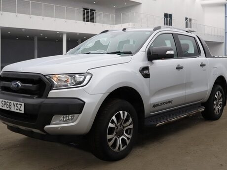 Ford Ranger Crew Cab AUTO Wildtrak 4X4 Air Con Alloys Cam Sensors EURO 6 NO VAT