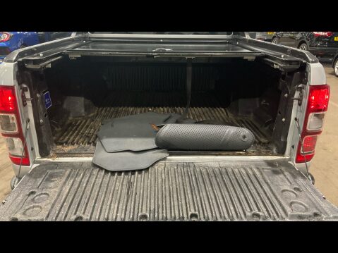 Ford Ranger Crew Cab AUTO Wildtrak 4X4 Air Con Alloys Cam Sensors EURO 6 NO VAT 7