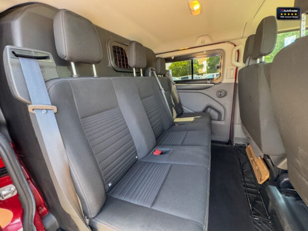Ford Transit Custom Crew Cab SWB L1H1 300 Limited Alloys Air Con Cruise EURO 6 NO VAT 17