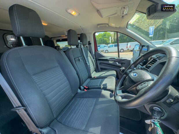 Ford Transit Custom Crew Cab SWB L1H1 300 Limited Alloys Air Con Cruise EURO 6 NO VAT 19