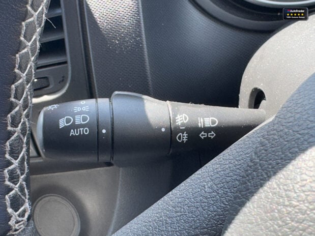 Renault Trafic AUTO Crew Cab LWB L2H1 Black Edition Air Con Nav Sensors EURO 6 NO VAT 25