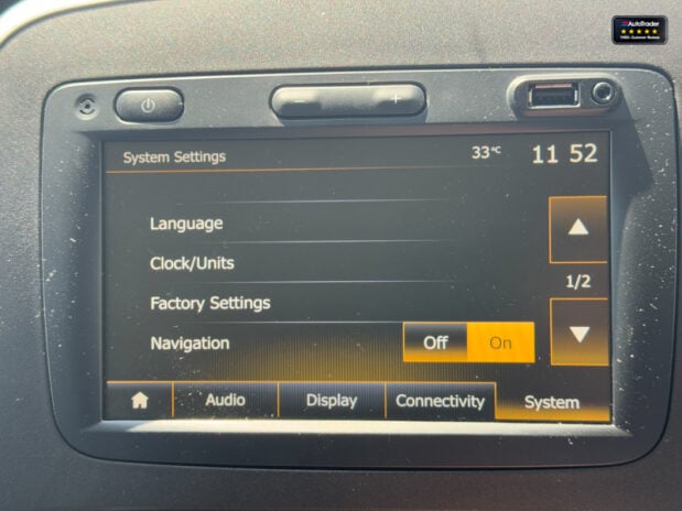 Renault Trafic AUTO Crew Cab LWB L2H1 Black Edition Air Con Nav Sensors EURO 6 NO VAT 43
