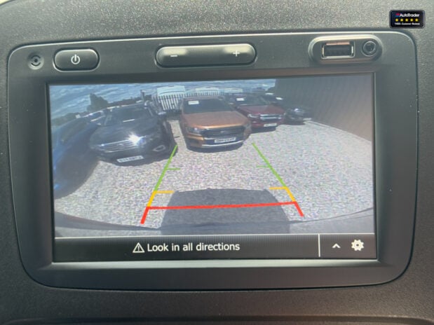 Renault Trafic AUTO Crew [SOLD KH] Cab LWB L2H1 Black Edition Air Con Nav Sensors EURO 6 N 44