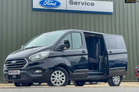 Ford Transit Custom Crew Cab AUTO SWB L1H1 320 Limited Air Con Cam Sensors EURO 6 NO VAT