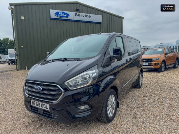 Ford Transit Custom Crew Cab [SOLD MT] AUTO SWB L1H1 320 Limited Air Con Cam Sensors EURO 6 NO 3