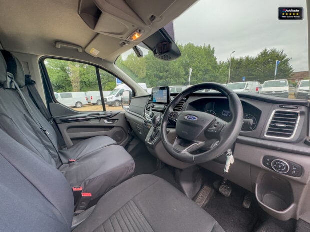 Ford Transit Custom Crew Cab [SOLD MT] AUTO SWB L1H1 320 Limited Air Con Cam Sensors EURO 6 NO 20