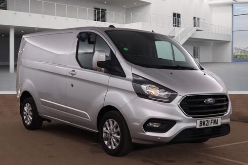 Ford Transit Custom SWB L1H1 [SOLD CR] 340 Limited Air Con Alloys Sensors EURO 6 NO VAT