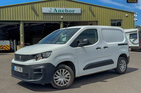 Peugeot Partner SWB L1H1 Puretech Professional Air Con Side Door EURO 6 NO VAT