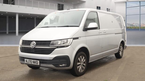 Volkswagen Transporter LWB L2H1 T28 Tdi Highline 150ps Air Con Alloys Sensors EURO 6 1