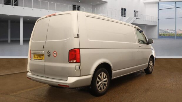 Volkswagen Transporter LWB L2H1 T28 Tdi Highline 150ps Air Con Alloys Sensors EURO 6 3