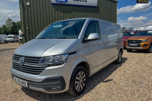 Volkswagen Transporter LWB L2H1 T28 Tdi Highline 150ps Air Con Alloys Sensors EURO 6
