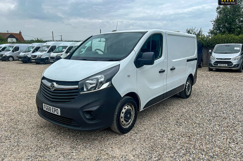 Vauxhall Vivaro SWB L1H1 Low Roof 2700 Cdti EURO 6 NO VAT