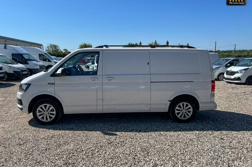 Volkswagen Transporter LWB L2H1 T28 Tdi Highline Air Con Alloys Sensors E