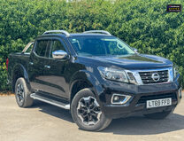 Nissan Navara Crew Cab AUTO 4x4 Dci Tekna Air Con Cam Nav Sensors EURO 6 NO VAT 2