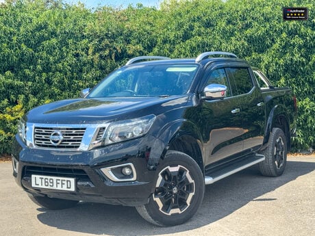 Nissan Navara Crew Cab AUTO 4x4 Dci Tekna Air Con Cam Nav Sensors EURO 6 NO VAT