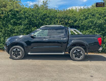 Nissan Navara Crew Cab AUTO 4x4 Dci Tekna Air Con Cam Nav Sensors EURO 6 NO VAT 5