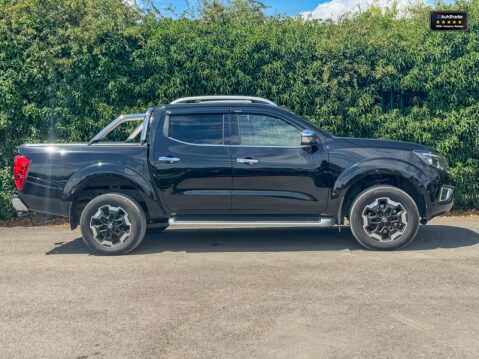Nissan Navara Crew Cab AUTO 4x4 Dci Tekna Air Con Cam Nav Sensors EURO 6 NO VAT 4