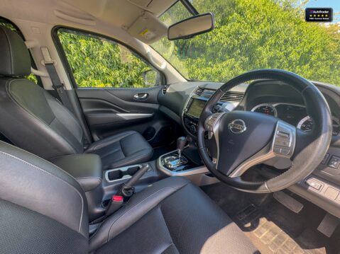 Nissan Navara Crew Cab AUTO 4x4 Dci Tekna Air Con Cam Nav Sensors EURO 6 NO VAT 16