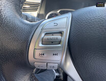 Nissan Navara Crew Cab AUTO 4x4 Dci Tekna Air Con Cam Nav Sensors EURO 6 NO VAT 18