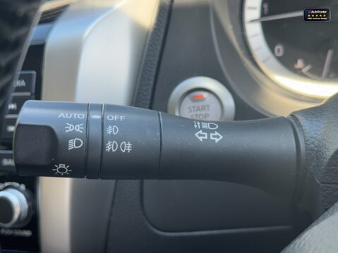 Nissan Navara Crew Cab AUTO 4x4 Dci Tekna Air Con Cam Nav Sensors EURO 6 NO VAT 21