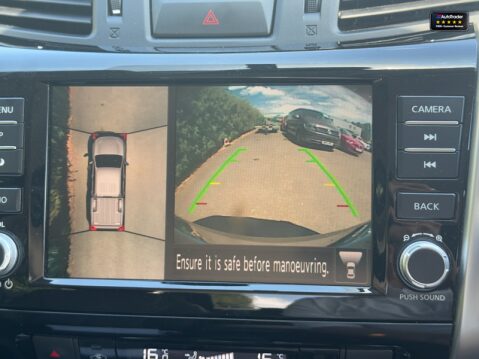 Nissan Navara Crew Cab AUTO 4x4 Dci Tekna Air Con Cam Nav Sensors EURO 6 NO VAT 31