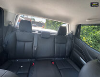 Nissan Navara Crew Cab AUTO 4x4 Dci Tekna Air Con Cam Nav Sensors EURO 6 NO VAT 10