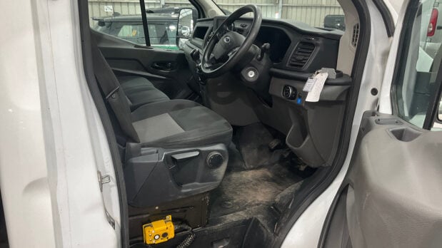 Ford Transit Tipper MWB L2H1 350 1-WAY Leader Tow Bar EURO 6 9