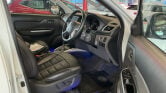 Mitsubishi L200 Crew Cab 4x4 AUTO Barbarian Alloys Air Con Cam Hard Top EURO 6 NO VAT 7