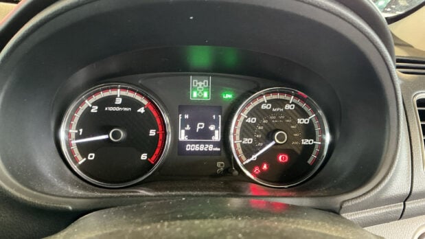 Mitsubishi L200 Crew Cab 4x4 AUTO Barbarian Alloys Air Con Cam Hard Top EURO 6 NO VAT 8