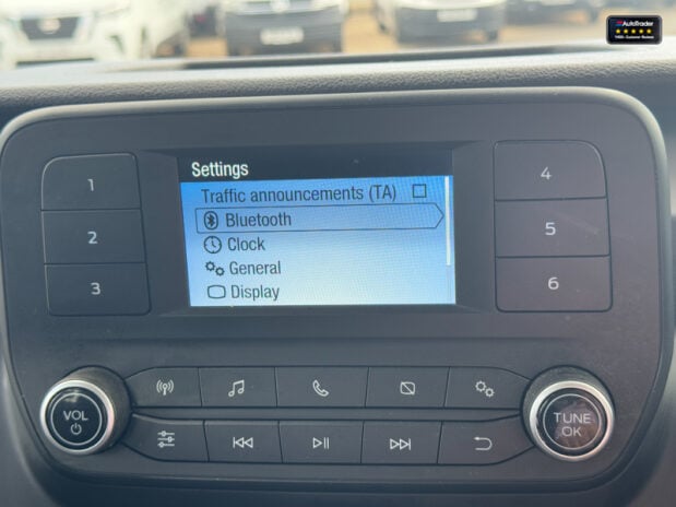 Ford Transit Tipper MWB L2 350 Leader Twin Rear Wheel Tow Bar 6 speed SELECT 28