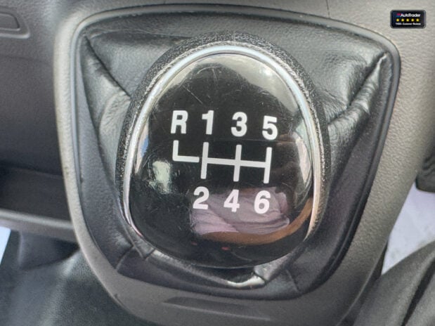 Ford Transit Tipper MWB L2 350 Leader Twin Rear Wheel Tow Bar 6 speed SELECT 32