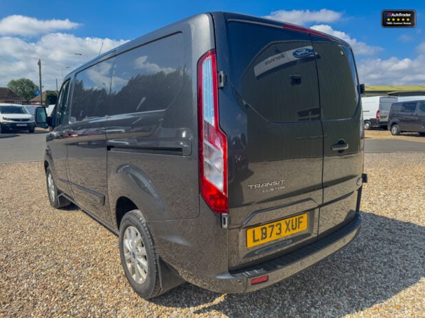 Ford Transit Custom SWB L1H1 280 Limited Alloys Air Con Camera Cruise EURO 6 10