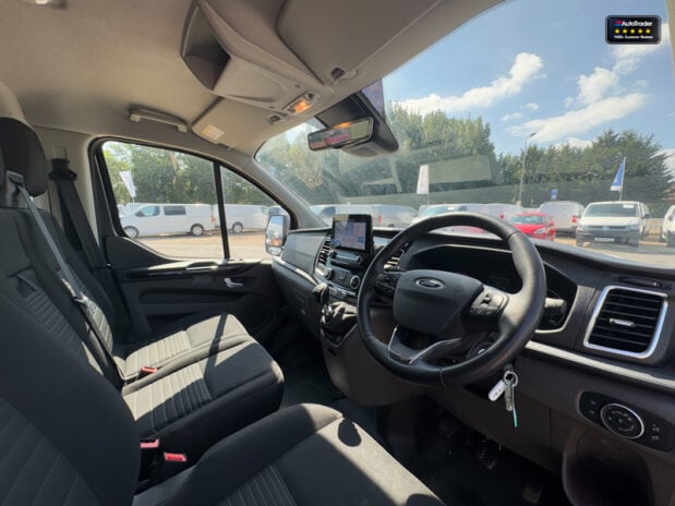 Ford Transit Custom SWB L1H1 280 Limited Alloys Air Con Camera Cruise EURO 6 15