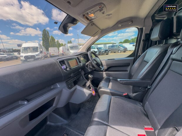 Citroen Dispatch LWB L2H1 1400 Driver Pro Bluehdi EURO 6 NO VAT 9