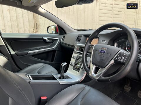 Volvo S60 2.0 T4 SE Nav Saloon 4dr Petrol Manual Euro 6 (s/s) (190 ps) 19