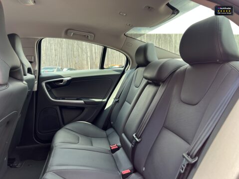 Volvo S60 2.0 T4 SE Nav Saloon 4dr Petrol Manual Euro 6 (s/s) (190 ps) 15