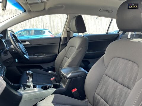 Kia Sportage Sold 1.6 GDi 1 SUV 5dr Petrol Manual Euro 6 (s/s) (130 bhp) 19
