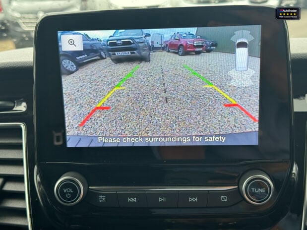 Ford Transit Custom LWB L2H1 Low Roof 290 Sport Alloys Air Con Sensors 29