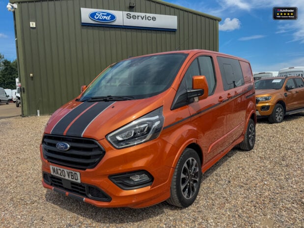 Ford Transit Custom Crew Cab [SOLD MT] SWB L1H1 Low Roof 320 Sport Air Con Sensors EURO 6 NO VA 3